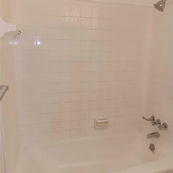 885 Beltrees St #7 — Photo 10