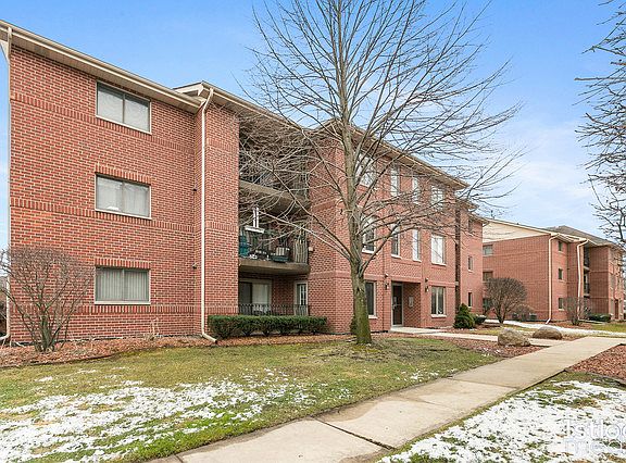 2nd image of 11110 E Cove Cir Unit 3D