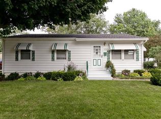 441 Mayberry Dr NW, Cedar Rapids, IA 52405