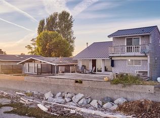 1567 Edwards Dr, Point Roberts, WA 98281