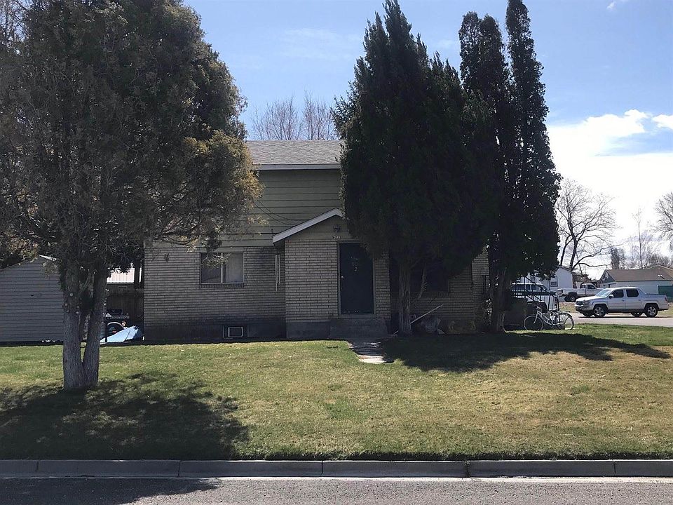 2nd image of 907 Falls Ave