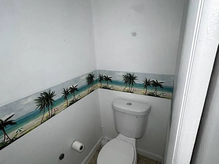 1302 Nebraska Ave #6A — Photo 9