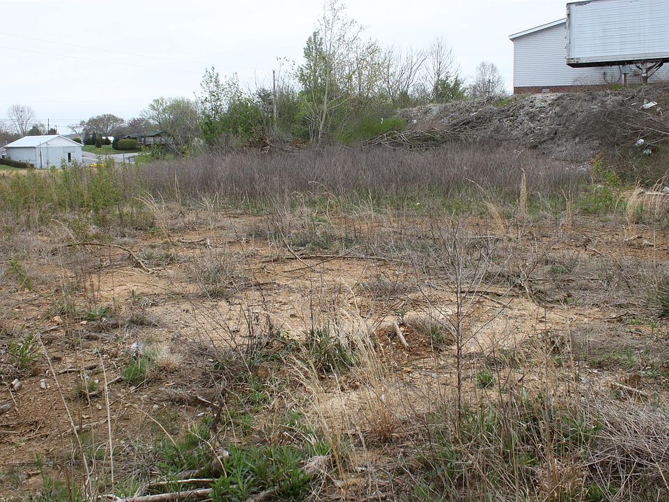 2nd image of 2382 Smithville Hwy