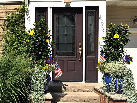 Newer door w/ sidelights