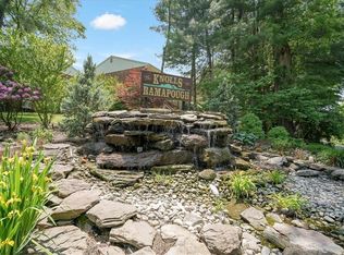 533 Kensico Ct, Suffern, NY 10901