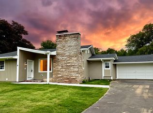 9 Grieb Rd, Wallingford, CT 06492