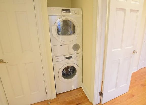 2nd image of 991 President St APT 2B