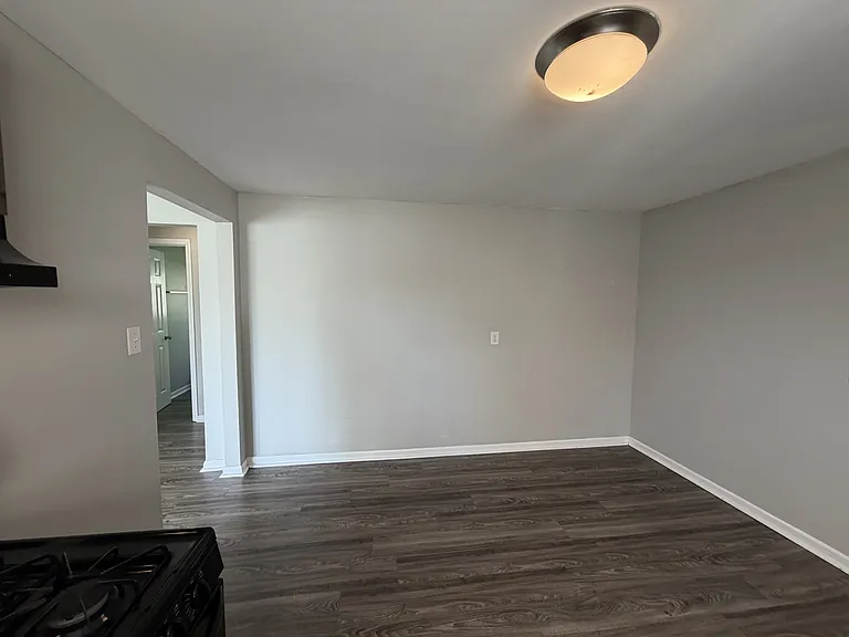 Parq on 8th — Photo 21
