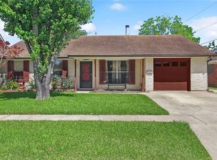 705 Heritage Ave, Gretna, LA 70056