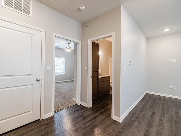 Trailview Apartments at Pioneers Park — Photo 35