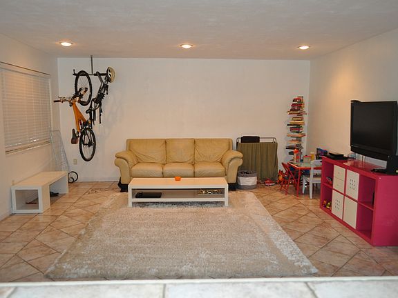 3rd image of 11685 Canal Dr APT 209