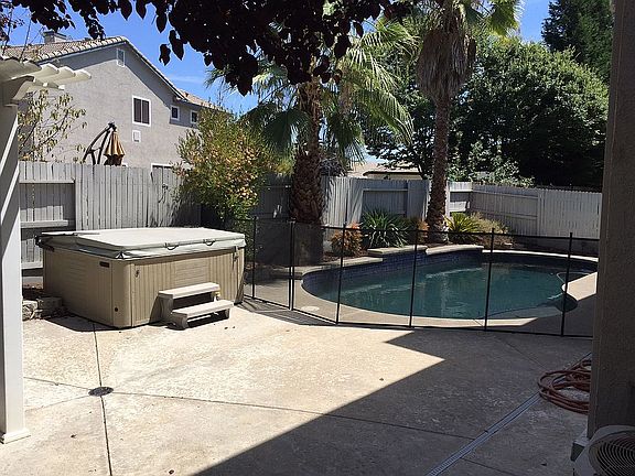 4th image of 6603 Grand Canyon Dr