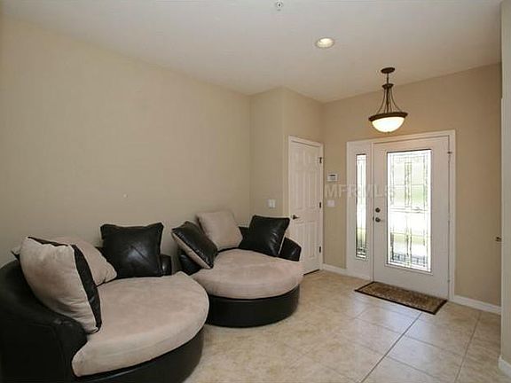 2nd image of 2179 Velvet Leaf Dr