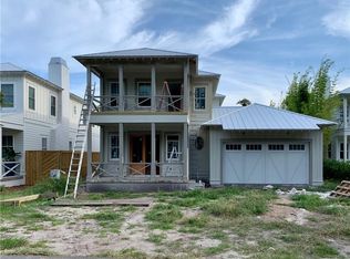 45 Glynn Oaks Ln, Saint Simons Island, GA 31522