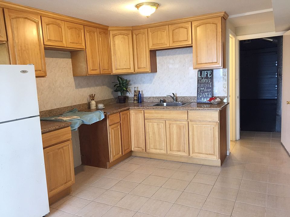 1st image of 716 Clarinada Ave #Downstairs
