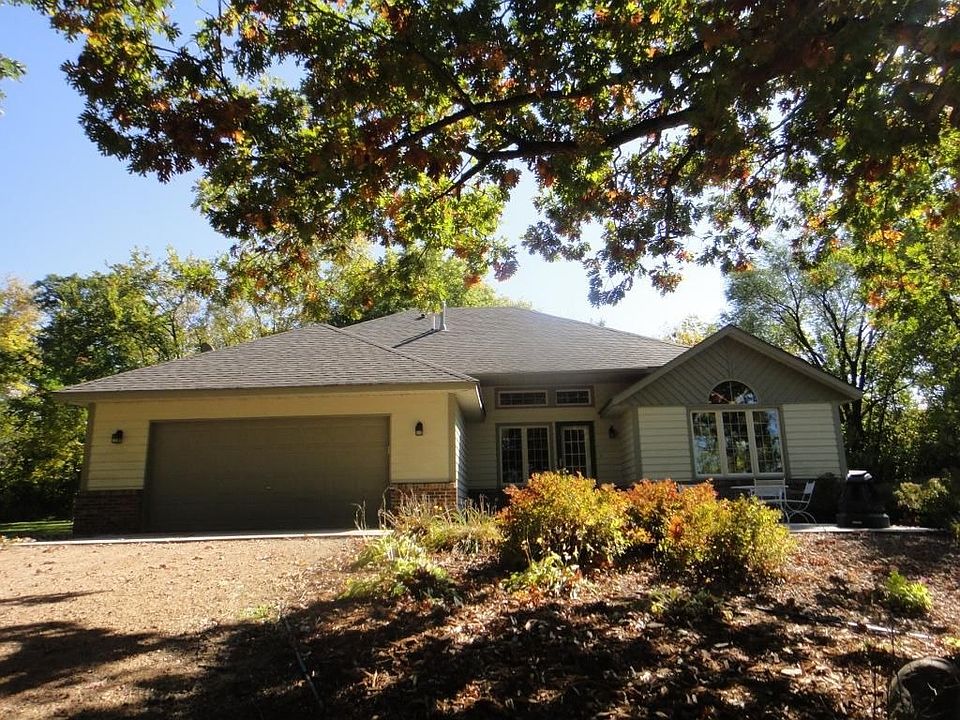 2nd image of 26635 Chowen Ave