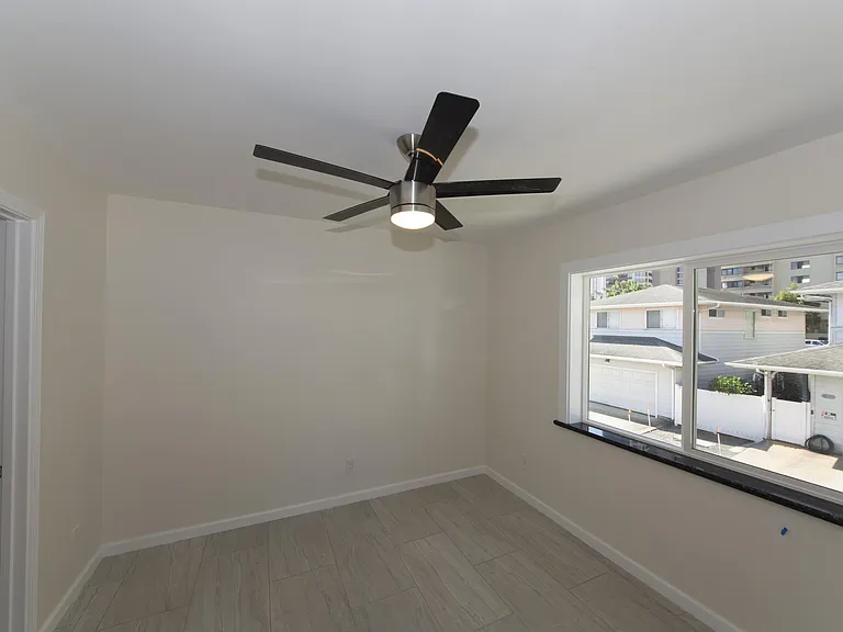 1068 Kinau St #A3 — Photo 10