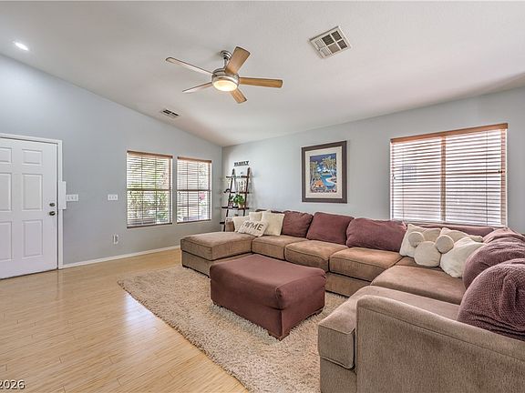 2nd image of 8548 Hidden Pines Ave