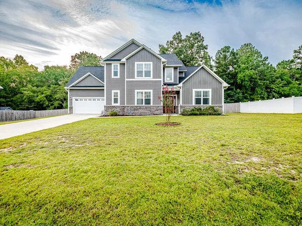 260 Apache Trl, Sanford, NC 27332