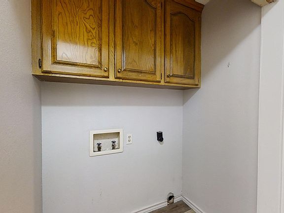 5th image of 6207A Gould Pl