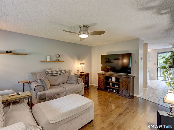 2nd image of 220 Monce Road #11