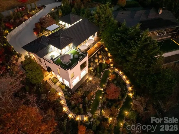12 Sunset Smt, Asheville, NC 28804