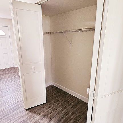 4th image of 34 Balsam Dr
