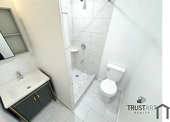 2317 N 15th St #4 — Photo 13