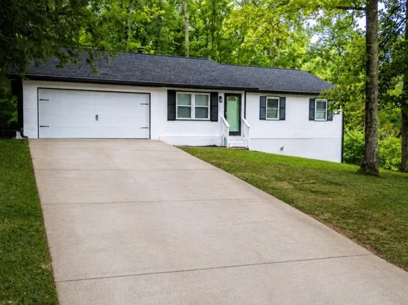 3091 Beaver Dr, Douglasville, GA 30135