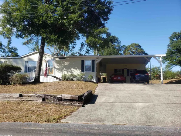 1656 Spanish Cove Dr S, Lillian, AL 36549