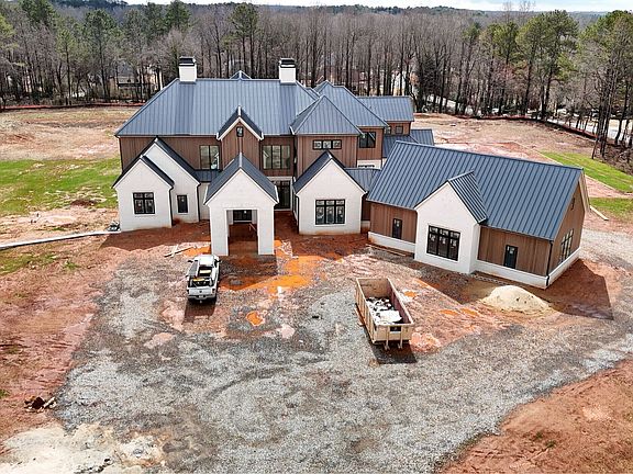 2nd image of 15785 Thompson Rd