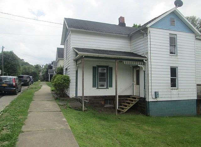 1st image of 110 S Water St