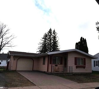 406 3rd Ave, Wakefield, MI, 49968