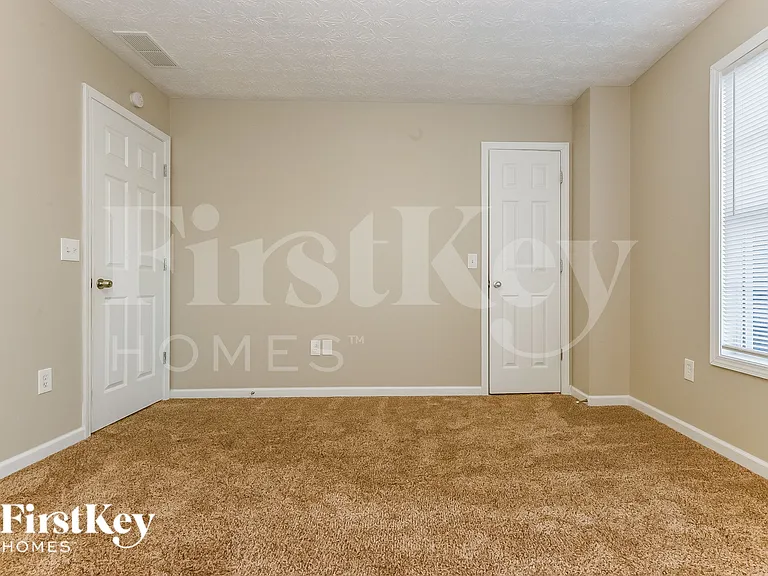 54 Windcrest Dr — Photo 12
