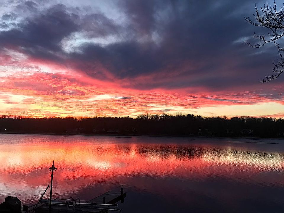 1124 Fairway Dr, Lake Isabella, MI 48893 Zillow