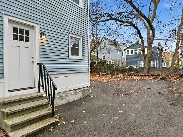 461 Goodman St S #1 — Photo 13