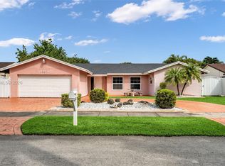 Shores Calusa, Miami, FL 33186