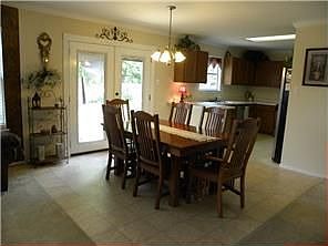 5th image of 184 Fall Creek Dr