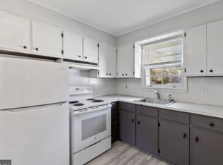 25 Glenwood Ave #B, Pennsville, NJ 08070