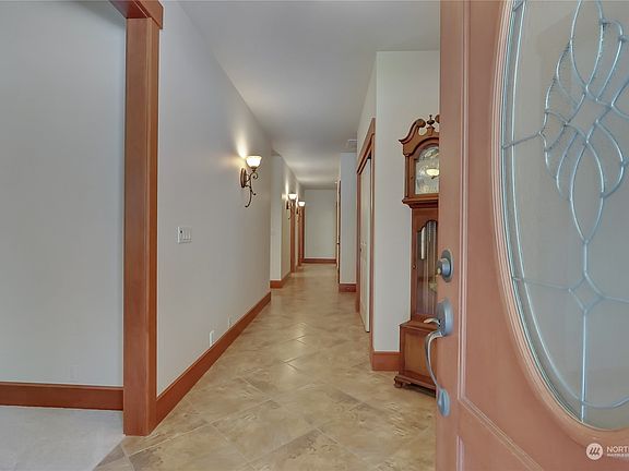 4th image of 13920 51st Avenue E