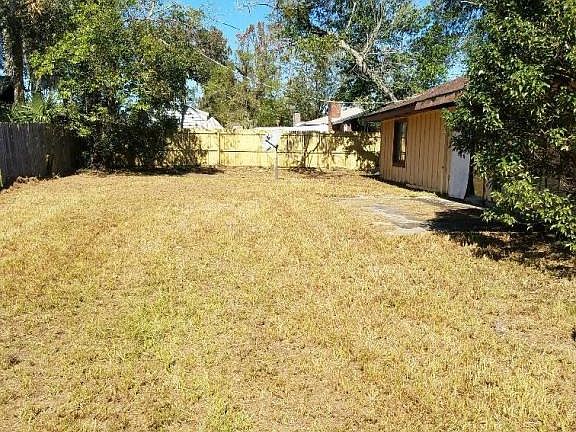 2nd image of 232 Holly Ln
