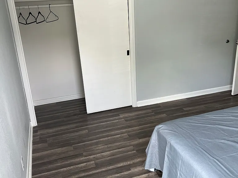 239 Maplewood Ln — Photo 19