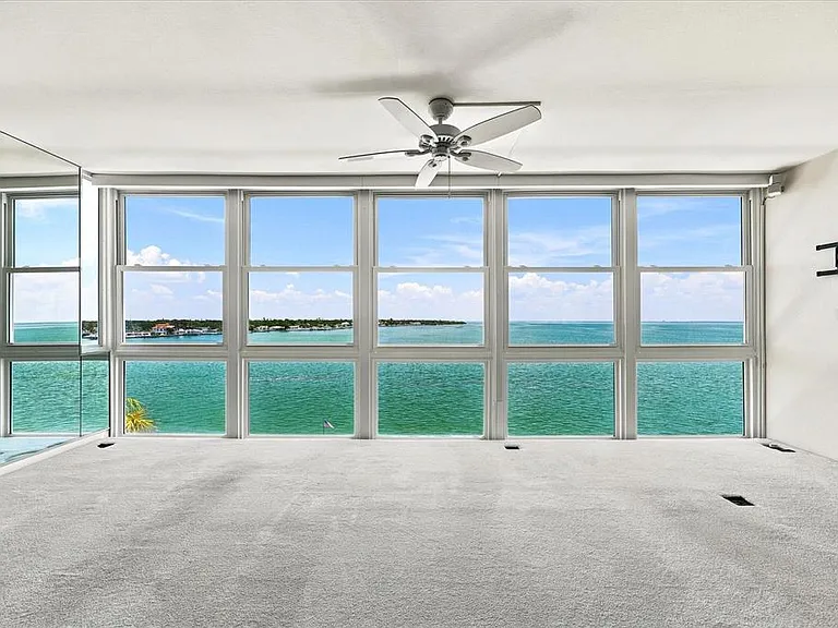 7200 Sunshine Skyway Ln S #6G — Photo 3