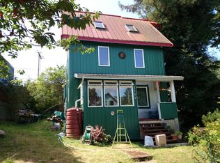 2133 N 63rd St, Seattle, WA 98103