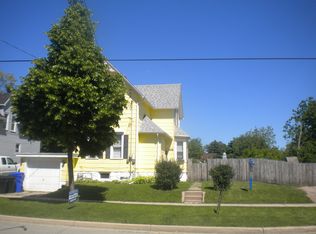 506 N State St, Appleton, WI 54911