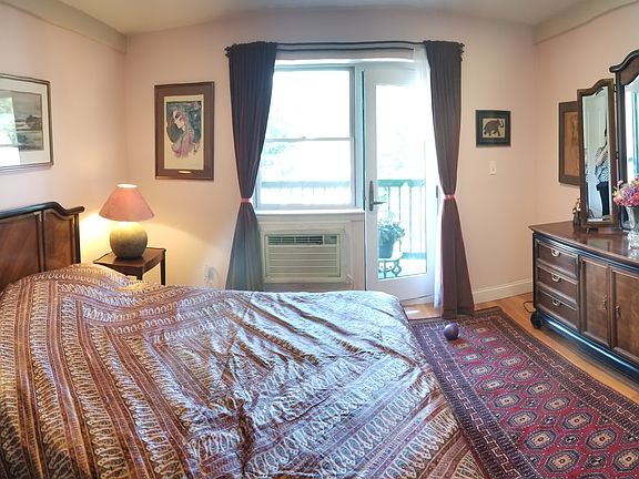 4th image of 83-71 116th St #4A