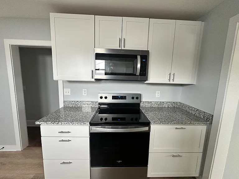 110 Valentine St #1 — Photo 3