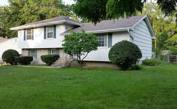 2nd image of 10011 Cambridge Ave