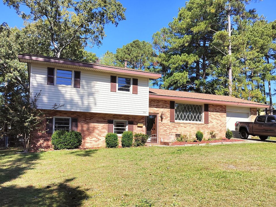 1st image of 736 Chadwick Rd