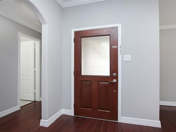 5th image of 15818 Barbarossa Dr